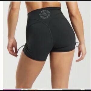 Gymshark legacy shorts S